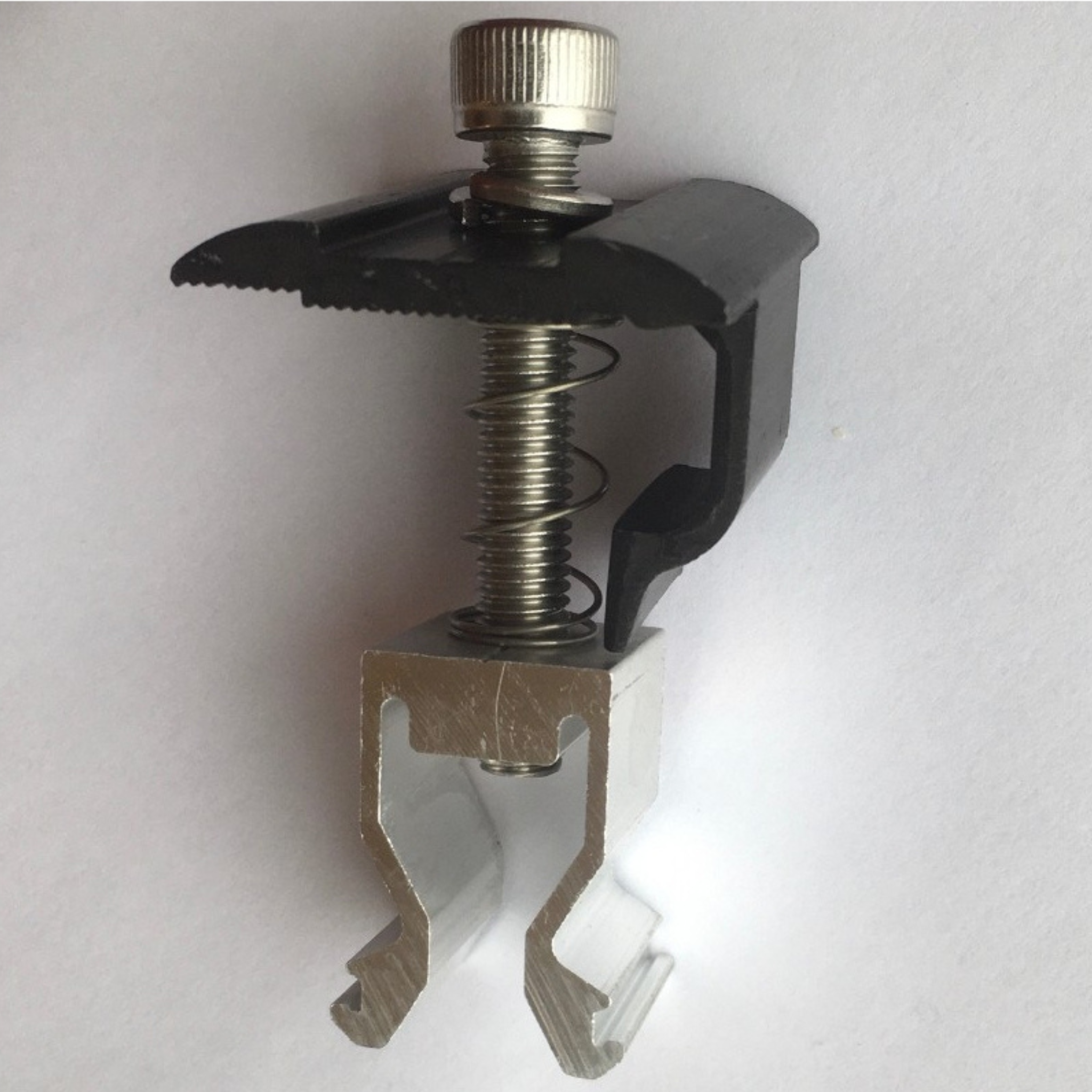 Fastensol Black Universal Clamp 30-46mm